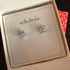 Stella & Dot Silver Sparkle Studs